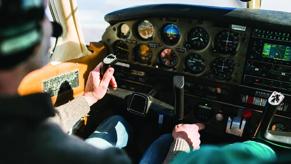 The learner prepares to execute a power-off stall maneuver in-flight that was taught in ground school.